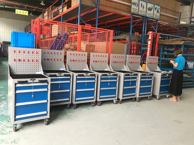 車間定制工具柜廠家
