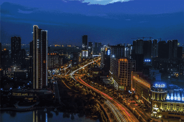 這座美好的科技之城，工具柜廠家天金岡為之驕傲！