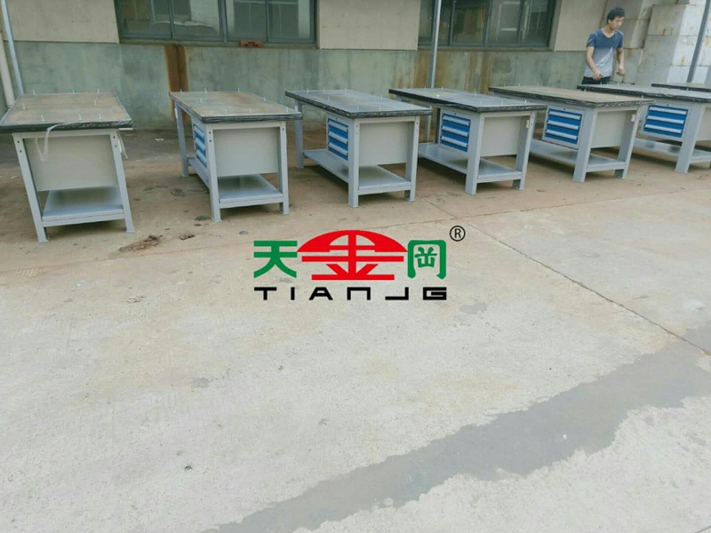 沈陽工作臺鉗工實訓桌